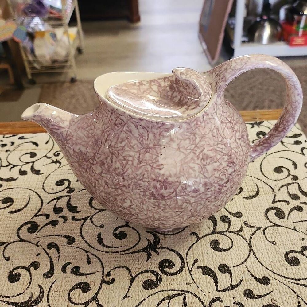 Lilac Patterned Tea Pot